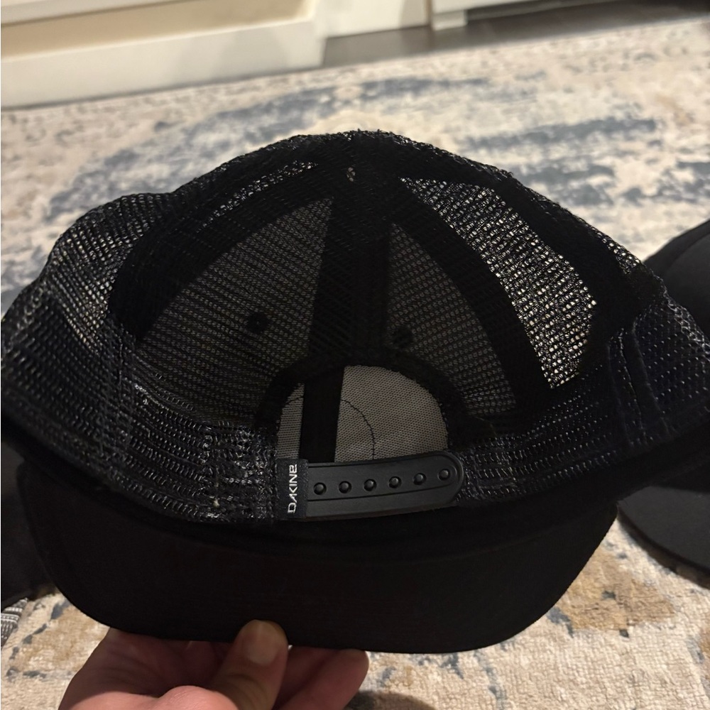 4 Snap Back Baseball Caps - Picture 7 of 7